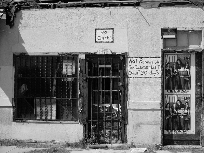 :: no checks :: austin :: texas ::